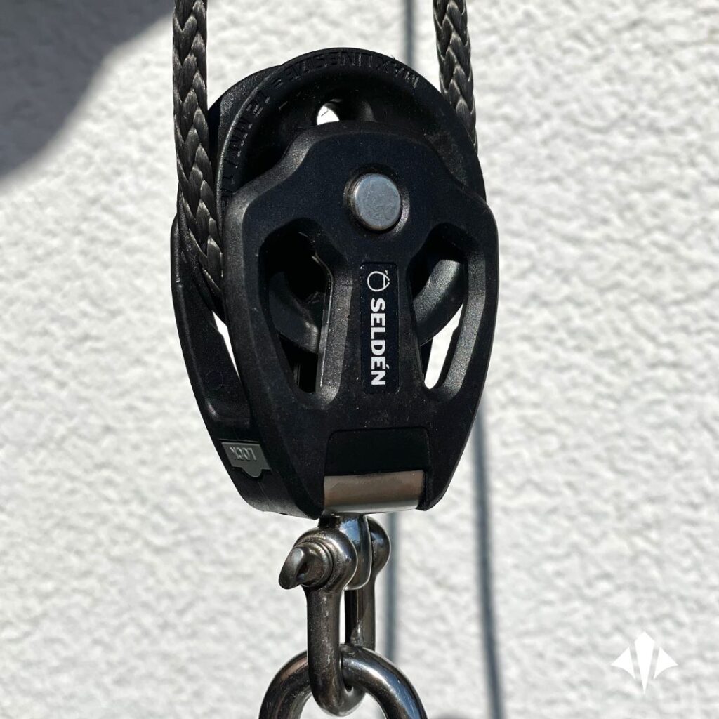 selden-katrol-voor-zeiloverkapping-op-maat - Manta Roofs selden-katrol-voor-zeiloverkapping-op-maat