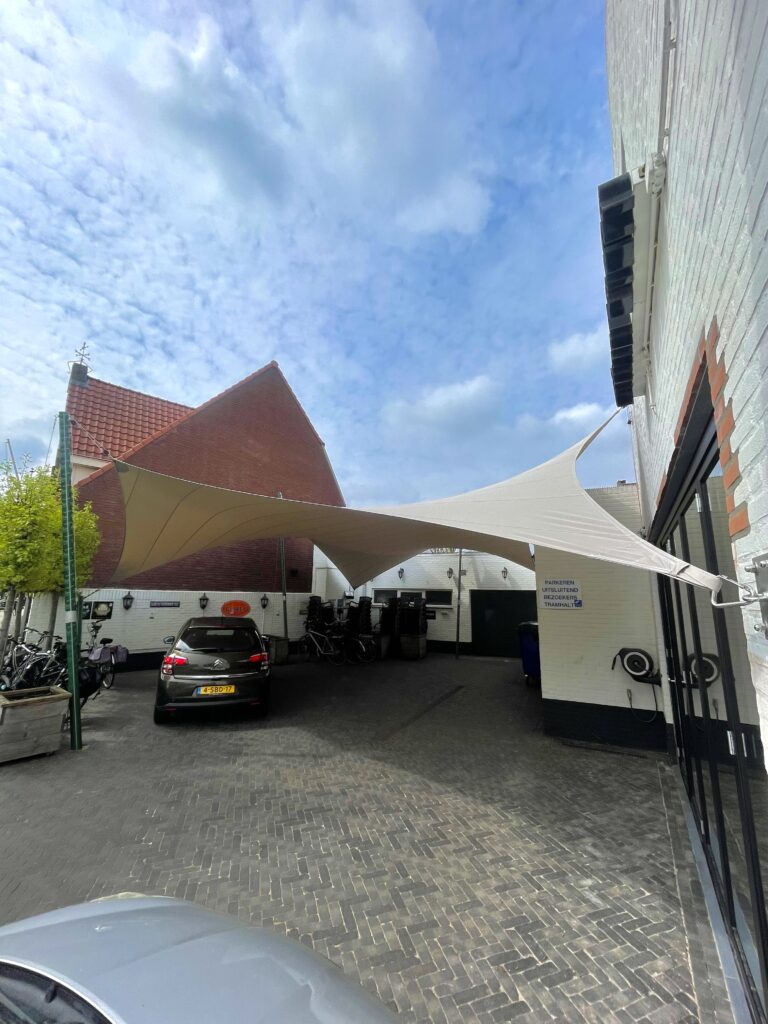 Restaurant-overkapping-weert-horeca-zeildoek - Manta Roofs Restaurant-overkapping-weert-horeca-zeildoek