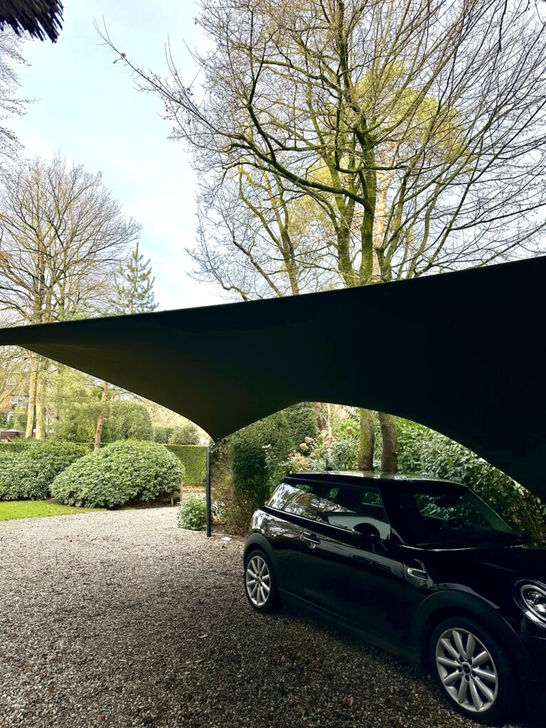 Zeildoek-carport-laten-plaatsen-zonder-vergunning - Manta Roofs Zeildoek-carport-laten-plaatsen-zonder-vergunning