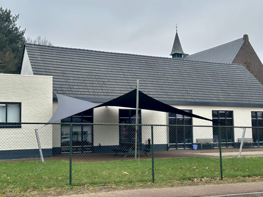 Dorpshuis-terrasoverkapping - Manta Roofs Dorpshuis-terrasoverkapping