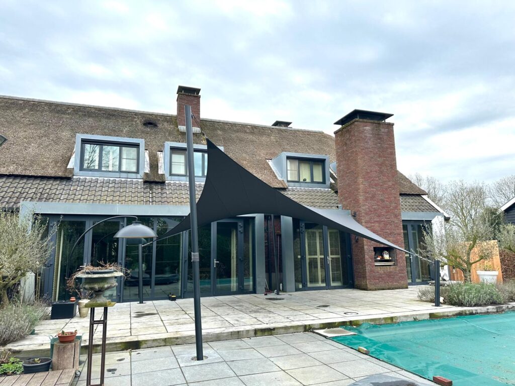 Design-schaduwdoek-maatwerk - Manta Roofs Design-schaduwdoek-maatwerk