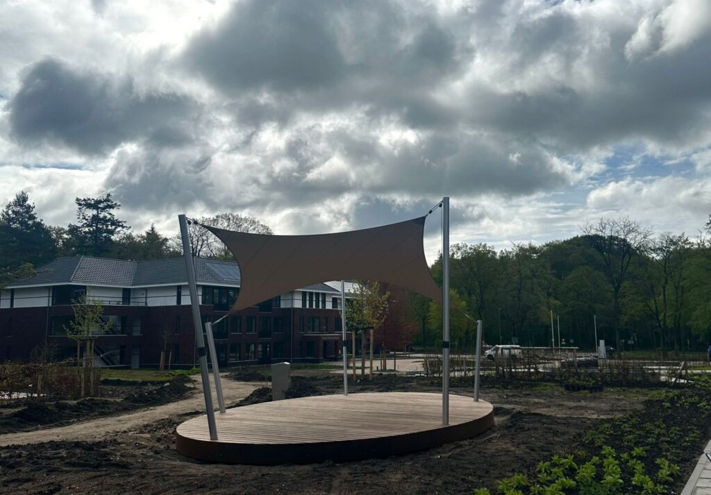 Doorn-overkapping-van-zeildoek-laten-plaatsen - Manta Roofs Doorn-overkapping-van-zeildoek-laten-plaatsen